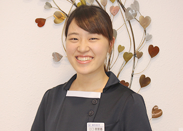 歯科助手:江口 恵里香
